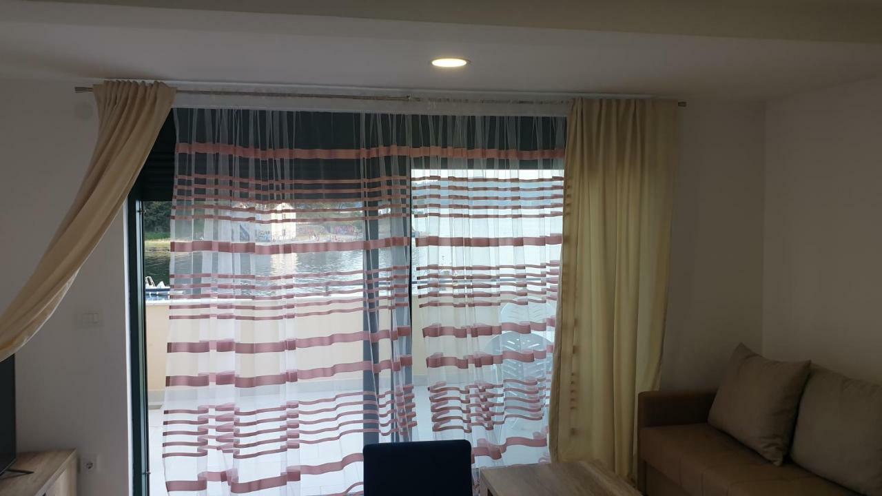 Tondo Appartement Tivat Buitenkant foto