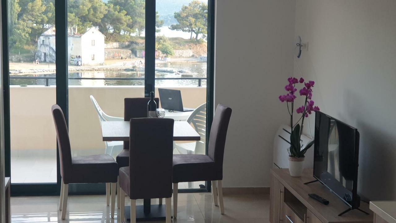Tondo Appartement Tivat Buitenkant foto
